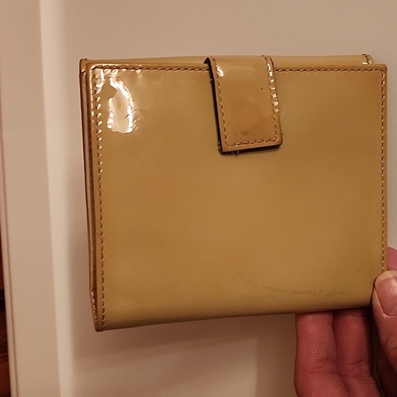 Salvatore Ferragamo wallet - Picture 10 of 13